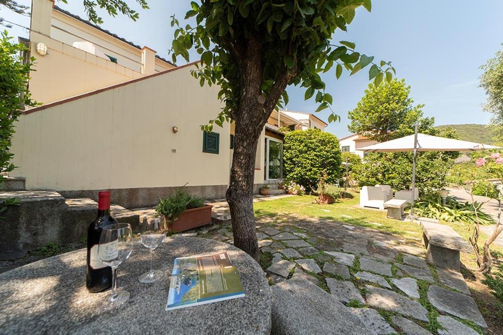 Hotel Casa Lupi Marciana Marina  Exterior photo